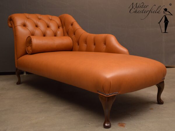 chesterfield-chaise-longue-picture-1