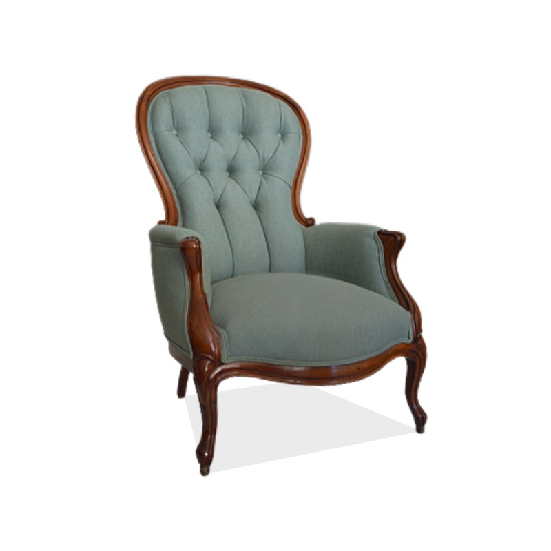 Mister Chesterfield antieke fauteuil 1