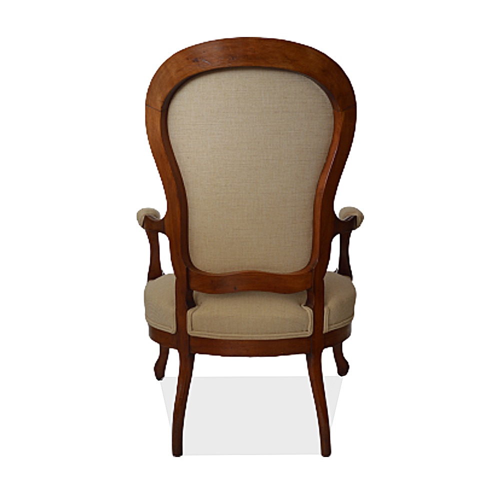 Mister Chesterfield antique armchair 2 beige back