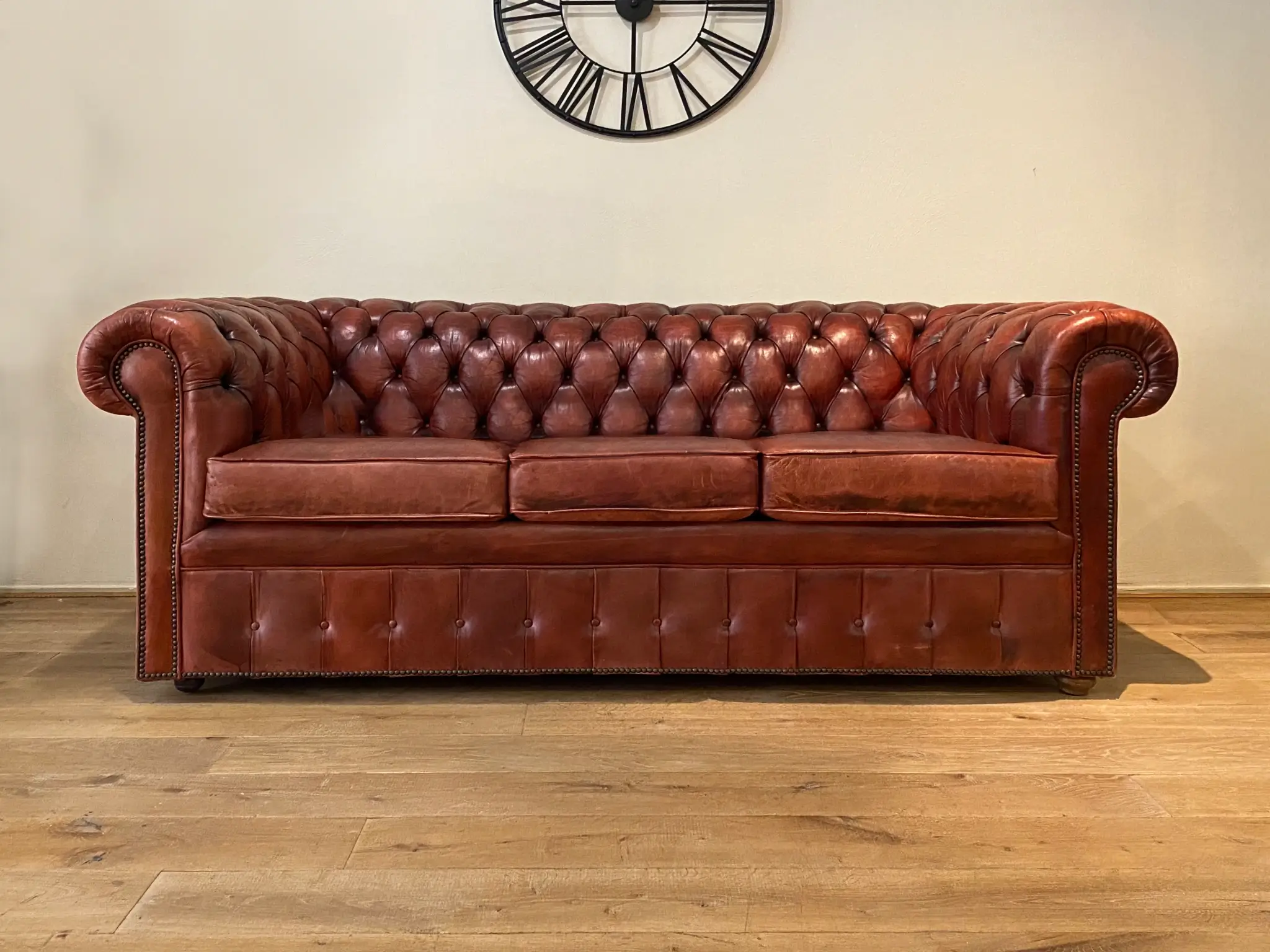 chesterfield bank red gebruikt vintage used furniture paardenhaar crin